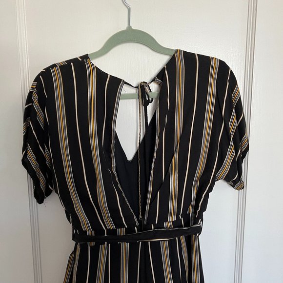 Eden Open Back Striped Jumpsuit - Picture 5 of 6